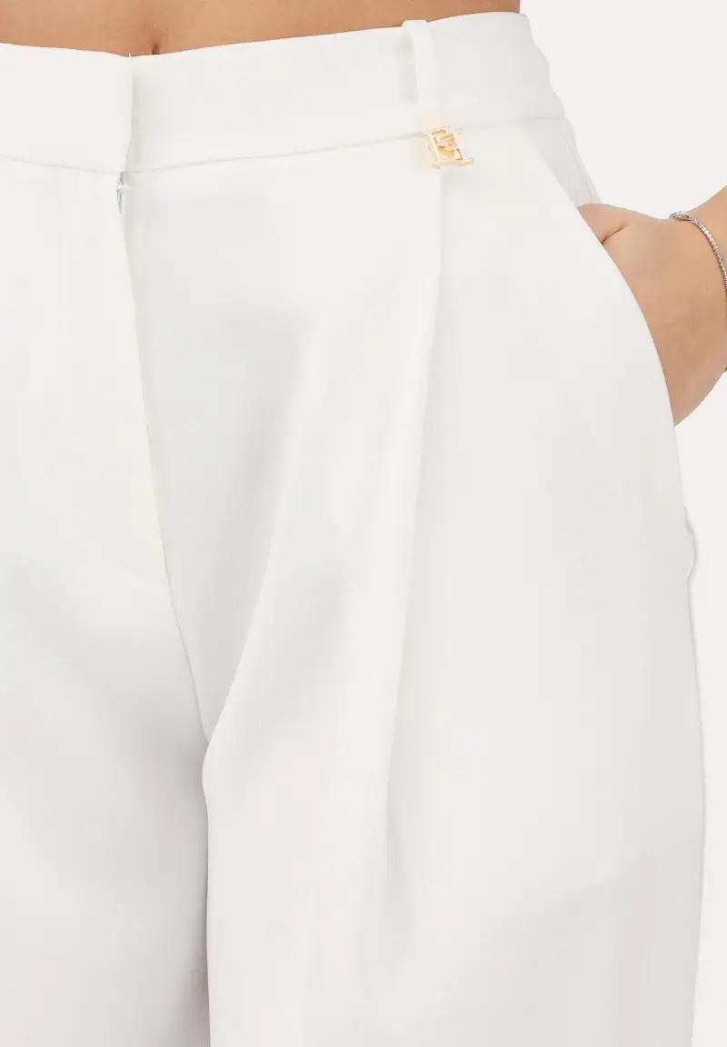Pantalone elegante avorio da donna con logo charm miniatura 3