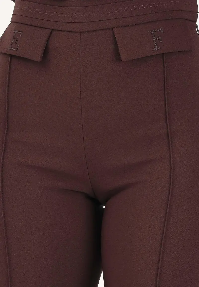 Pantalone elegante cacao da donna con logo ricamato miniatura 3