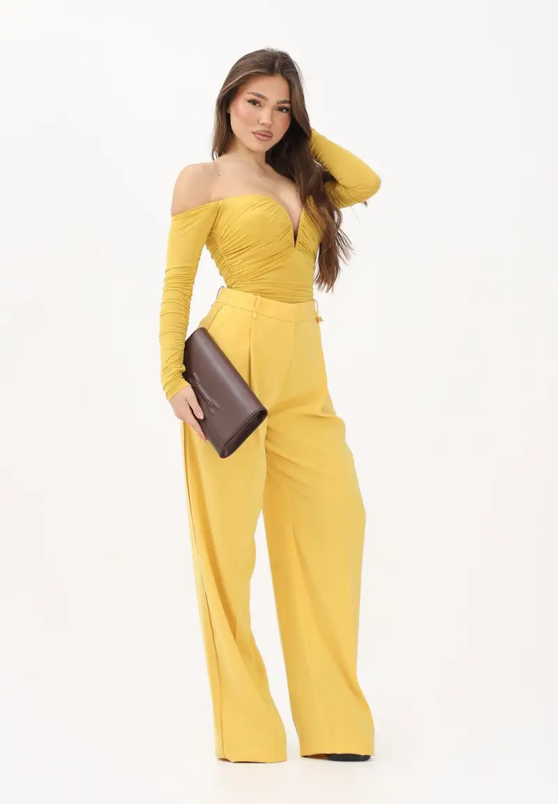 Pantalone elegante giallo da donna con logo charm miniatura 2