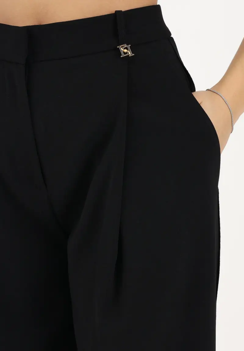 Pantalone elegante nero da donna con logo charm miniatura 3