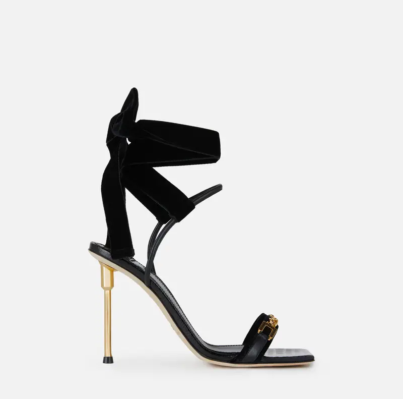 Sandali in tessuto nappato con nastri in velluto