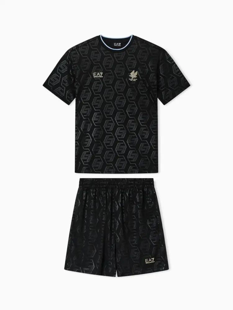 completo t-shirt e shorts soccer in jersey nero logo all over