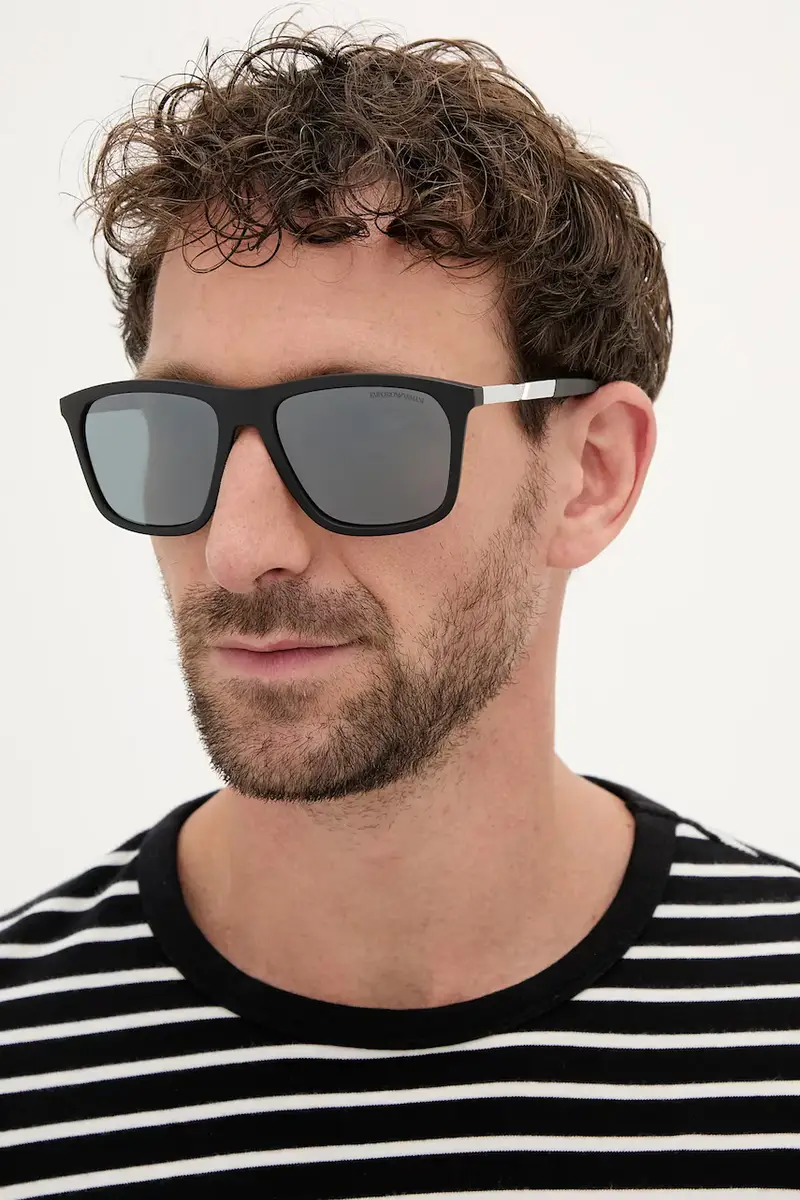 Emporio Armani Occhiali da sole Uomo Nero 3150784