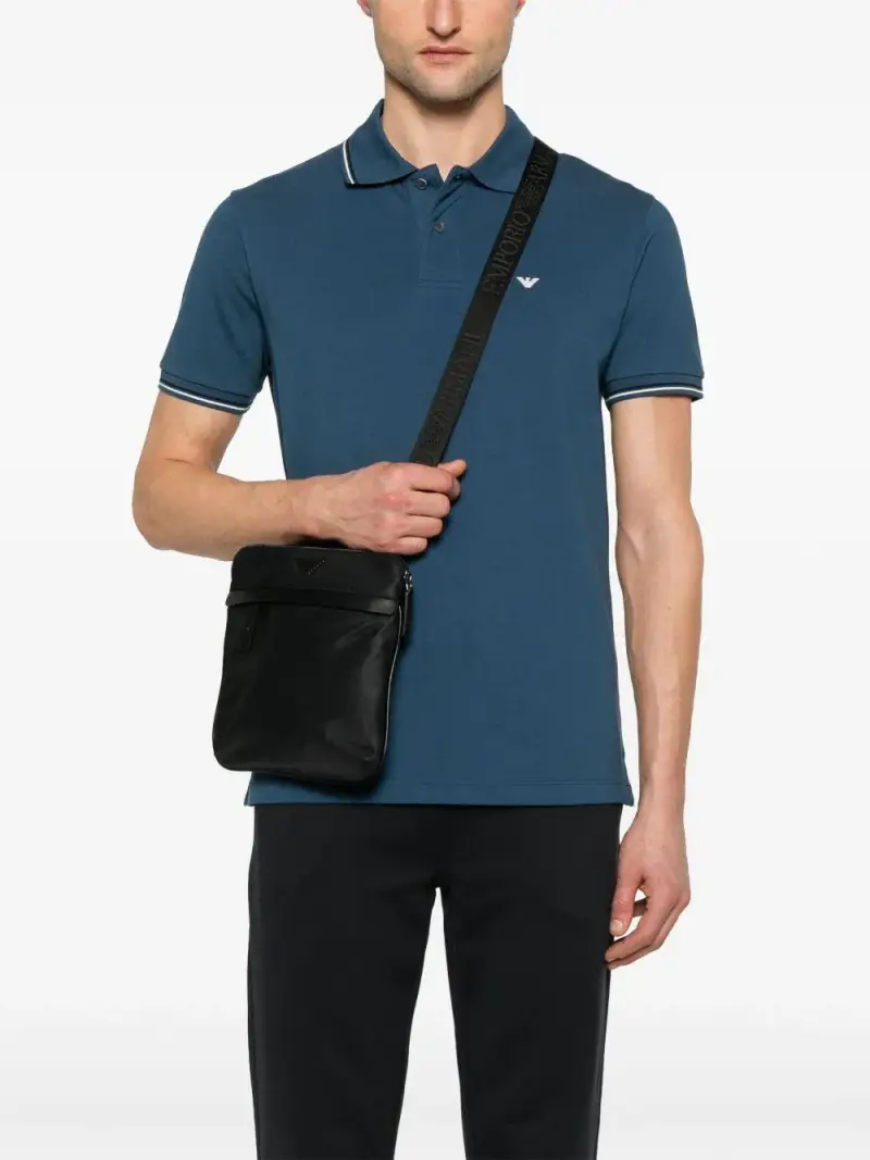 Tracolla nera con logo e chiusura a zip Nero miniatura 3