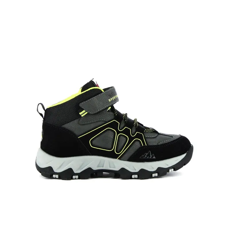 Sneakers nere con profili fluo con strappo e maxi suola