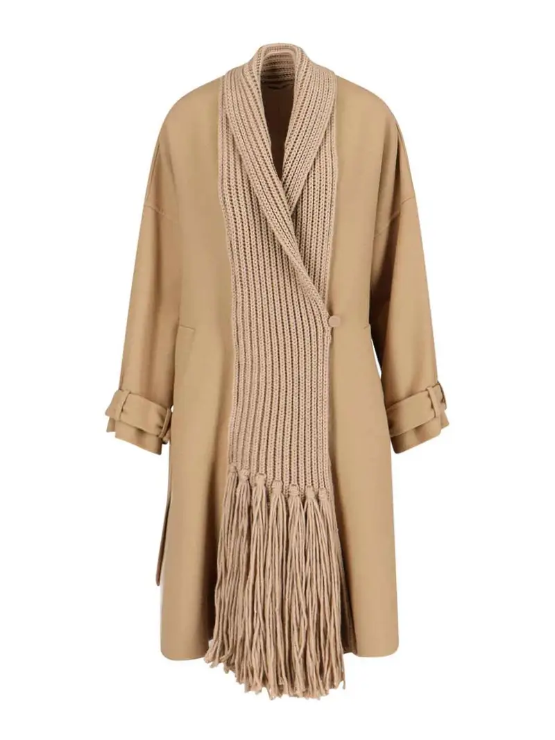 Cappotto dettaglio sciarpa Beige