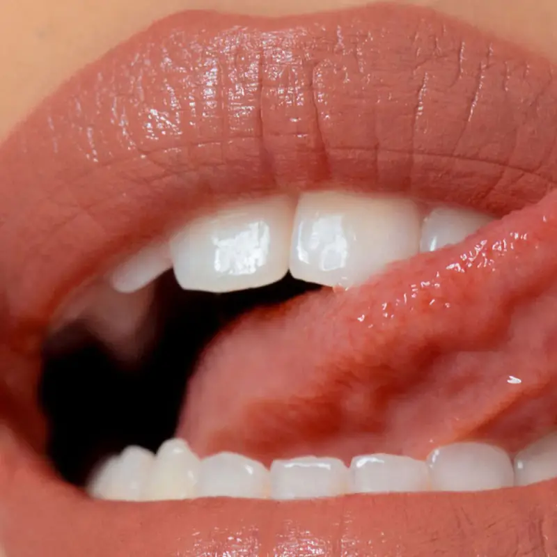 Labbra Aroma Lipstick 02 In bed - Rossetti miniatura 2