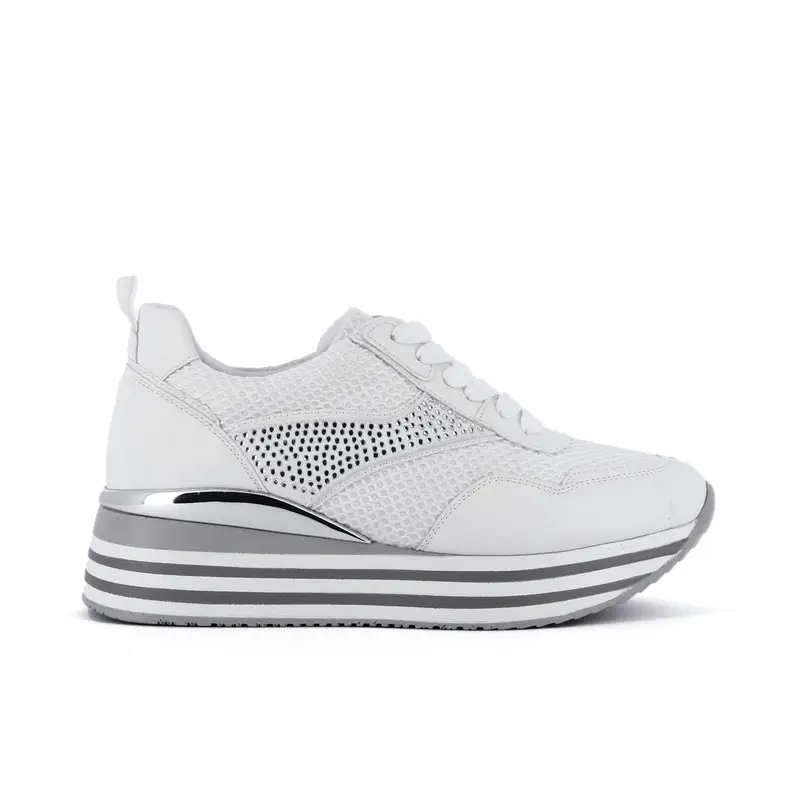 Sneakers bianche con dettaglio in strass e suola con zeppa e memory foam