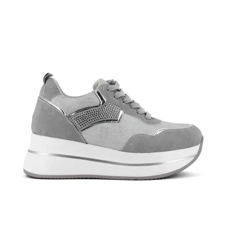 Sneakers grigie con zeppa e soletta inerna in memory foam