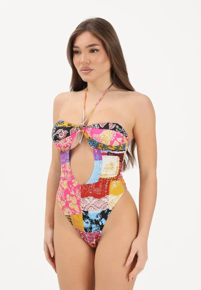 Costume intero multicolore da donna realizzato in stile patchwork