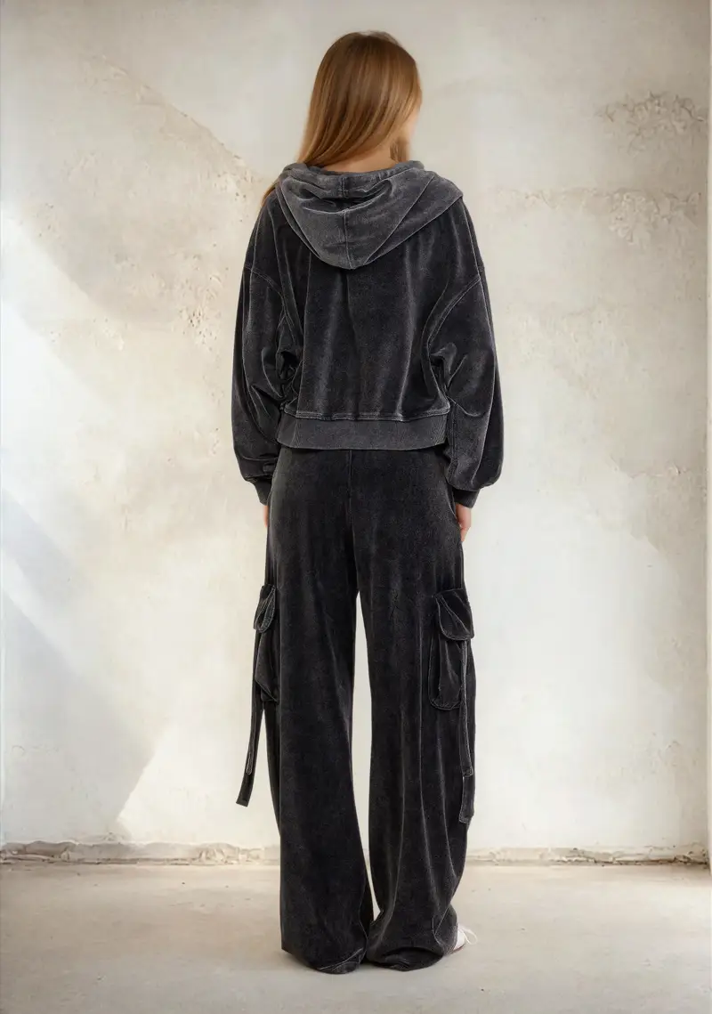 Felpa Crop con Cappuccio Donna F**K Nera W0400-BK miniatura 3