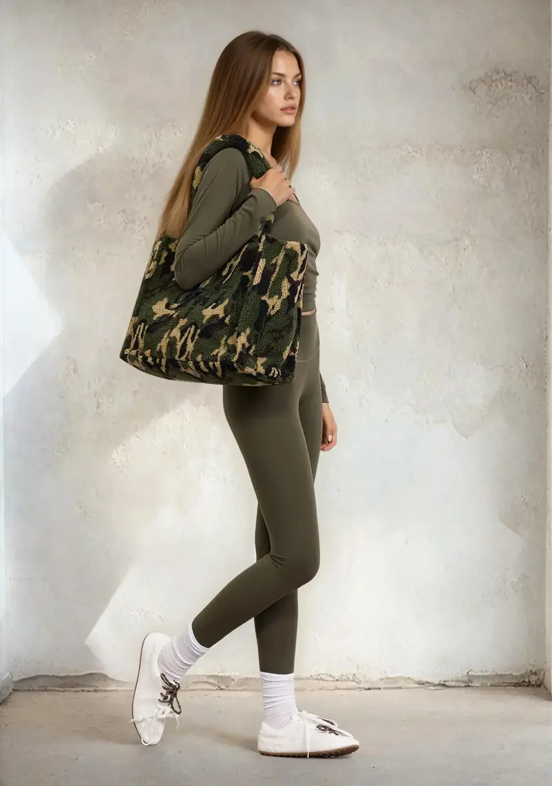 F**K Maxi bag Donna Verde 4376617 miniatura 3