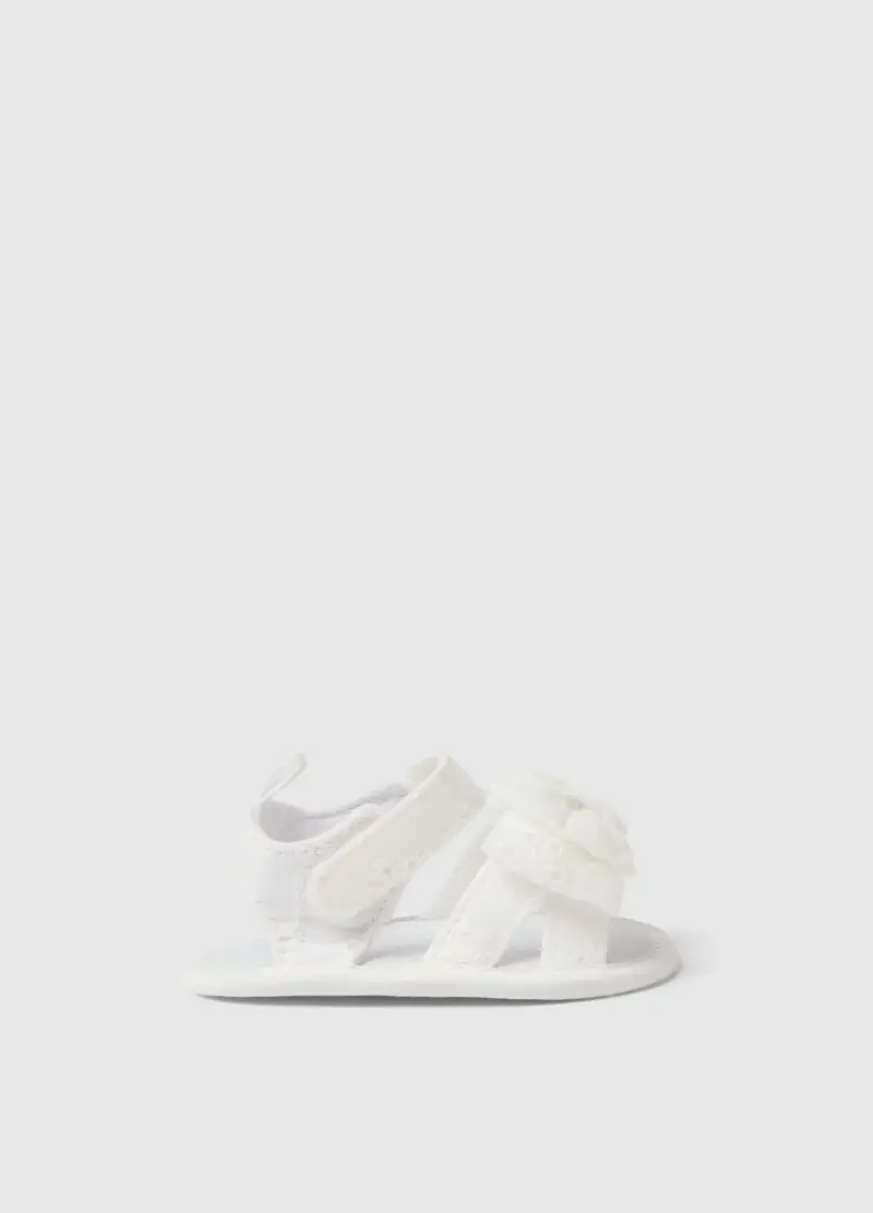 Sandali In Puro Cotone Bianchi Da Neonata Con Velcro E Fiocco, Bianco