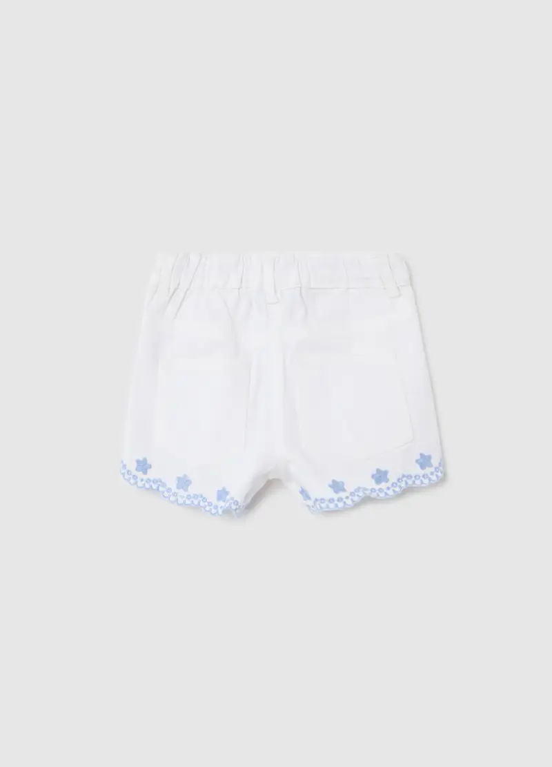 Shorts Bianchi Con Ricamo Floreale In Cotone, Bambina, Bianco miniatura 2