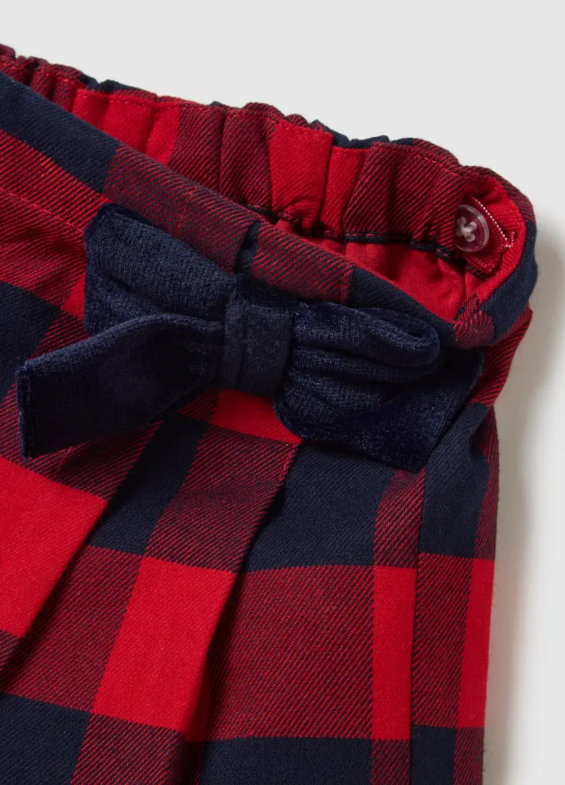 Shorts Rossi Da Bambina A Quadri, Multicolor miniatura 3