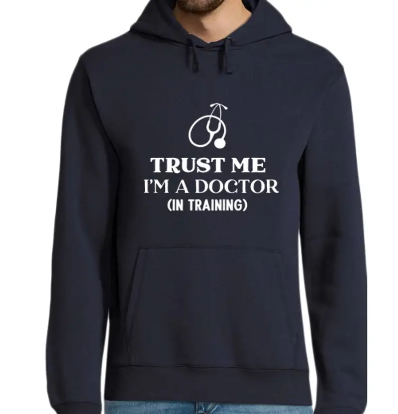 Felpa uomo con cappuccio credimi sono un dottore in formazione
