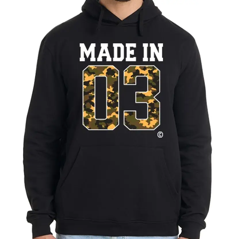 Felpa uomo con cappuccio prodotto nel 2003