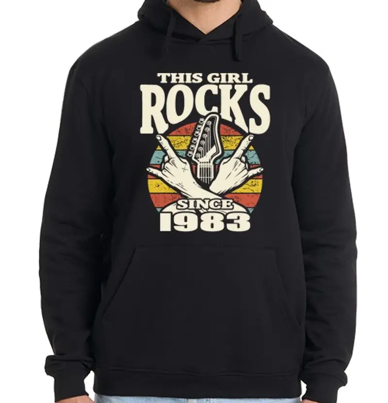 Felpa uomo con cappuccio questa ragazza spacca dal 1983