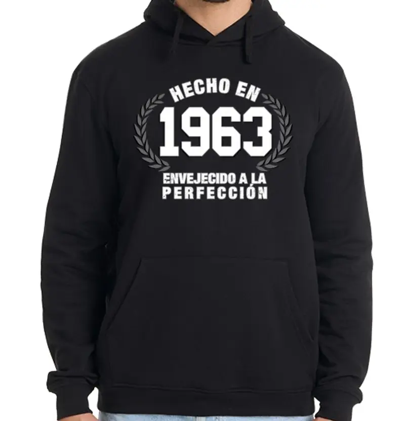 Felpa uomo con cappuccio realizzato nel 1963 in età alla perfezione