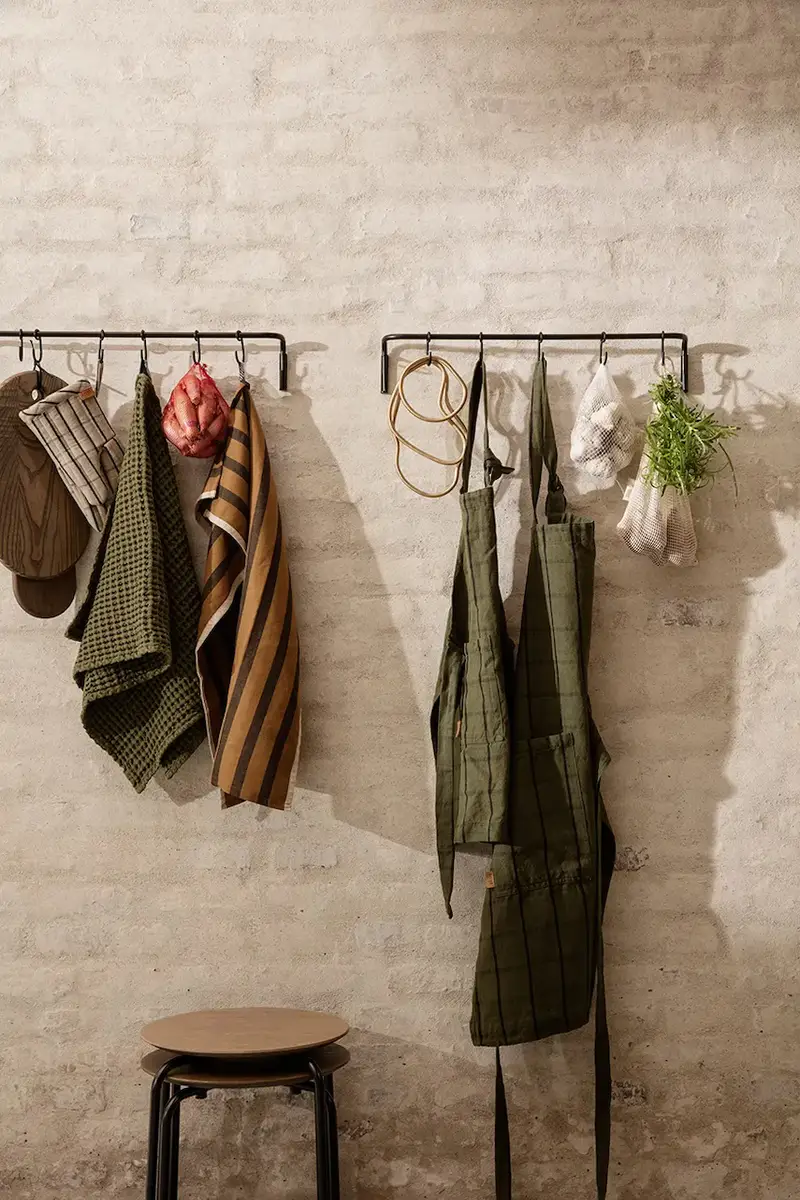 appendiabito da parete Kitchen Rod 55 cm colore nero miniatura 3