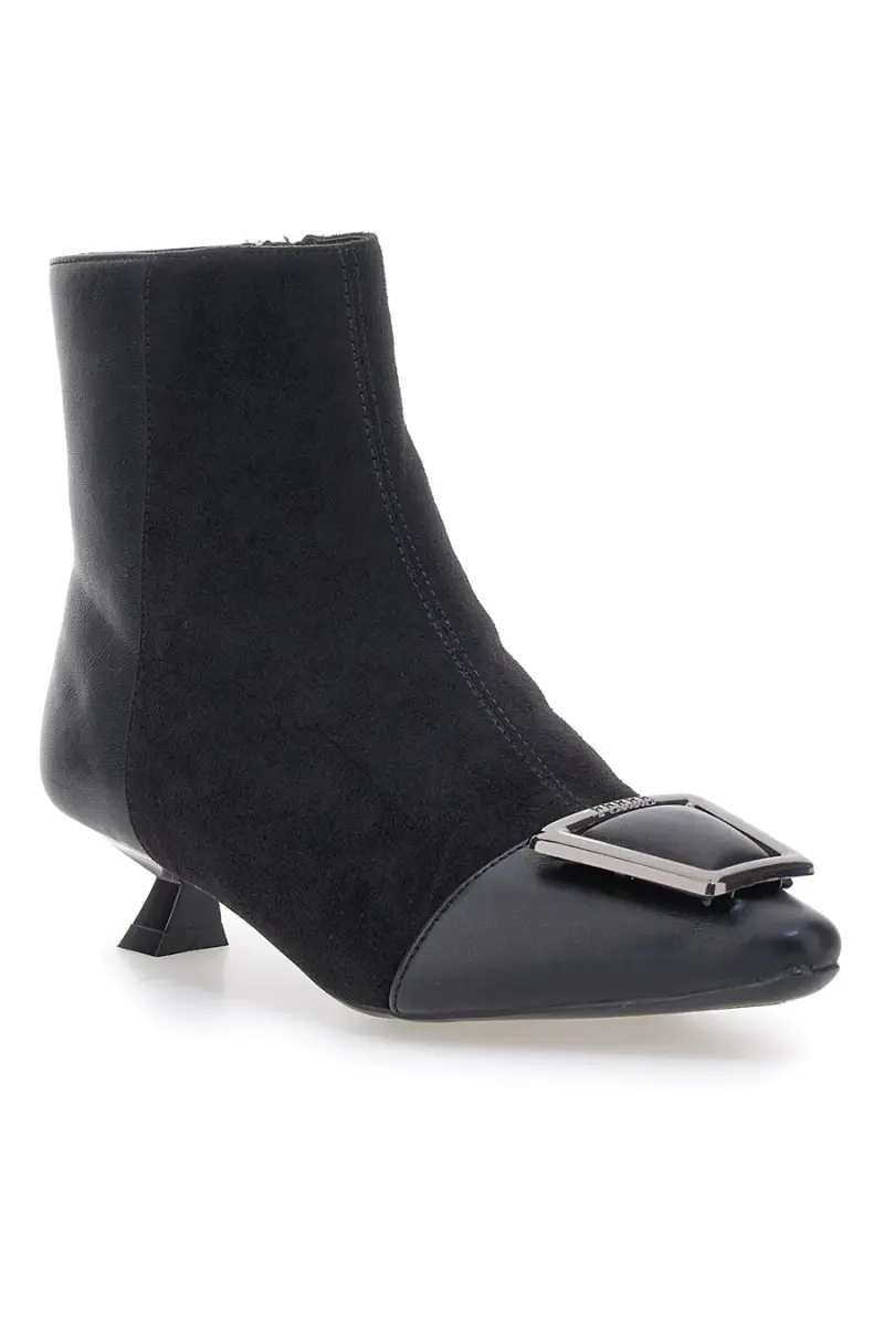Stivaletti neri con tacco basso e fibbia Ferre' F693C714 [NERO] miniatura 2