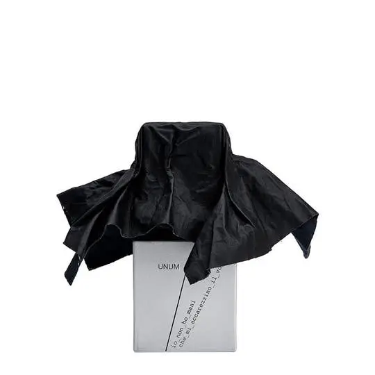 Io Non ho Mani che mi Accarezzino il Volto Estratto di profumo unisex 100 ml