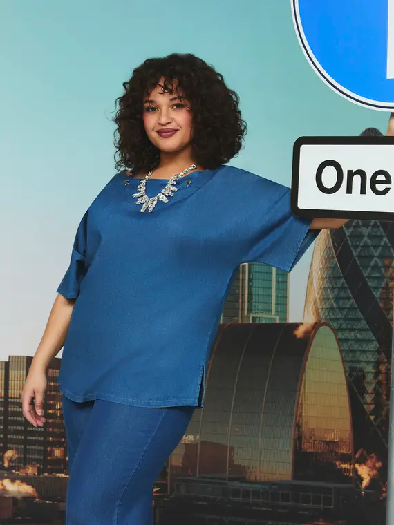 Blusa con scollo a barchetta in tencel Donna, Blu (52-54 IT)