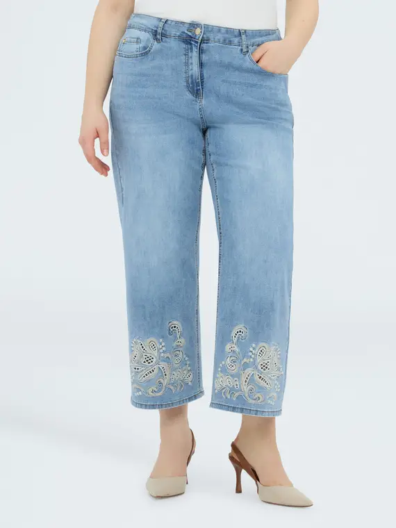 Jeans cropped con ricamo floreale Donna, Azzurro (50 IT)