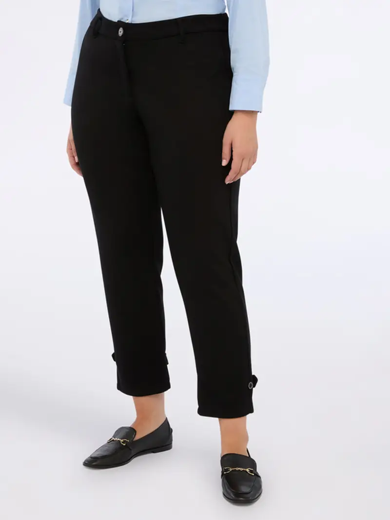 Pantaloni cropped in tessuto scuba Donna, Nero (56-58 IT)
