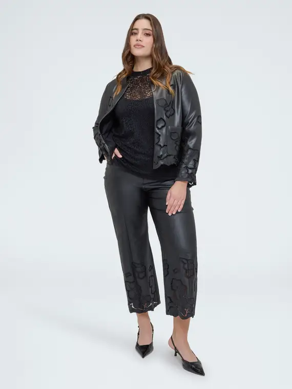 Pantaloni cropped in tessuto spalmato con motivi floreali Donna, Nero (50 IT)