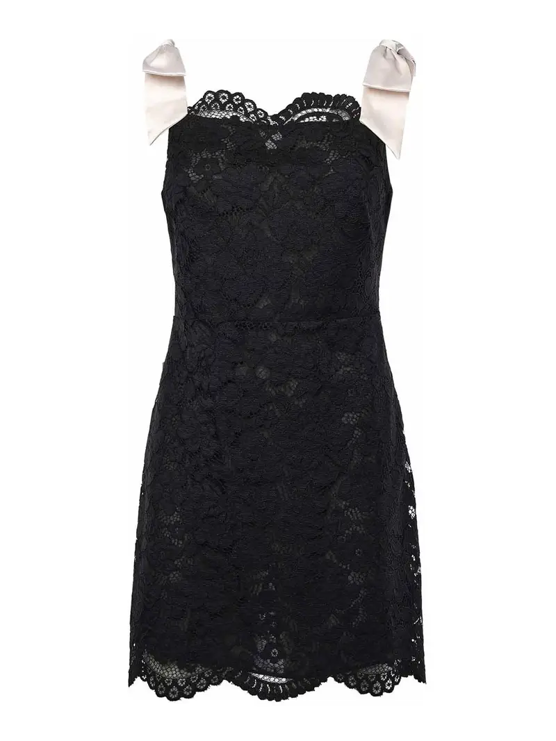 Miniabito in pizzo sul lago Nero