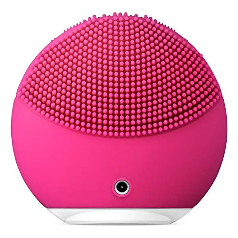 Foreo Luna Mini 2 Spazzola Pulizia Viso, Compatta, Massaggio Detergente Viso Hi-Tech, per Tutti i Tipi di Pelle, Ultraigienico, Semplice, in Silicone, Fuchsia miniatura 2