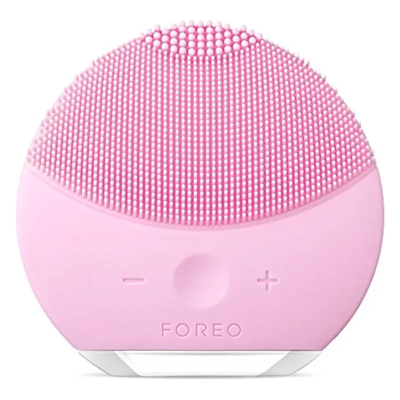 Foreo Luna Mini 2 Spazzola Pulizia Viso, Compatta, Massaggio Hi-Tech, per Tutti i Tipi di Pelle, Ultraigienico, Semplice, Detergente in Silicone, Pearl Pink