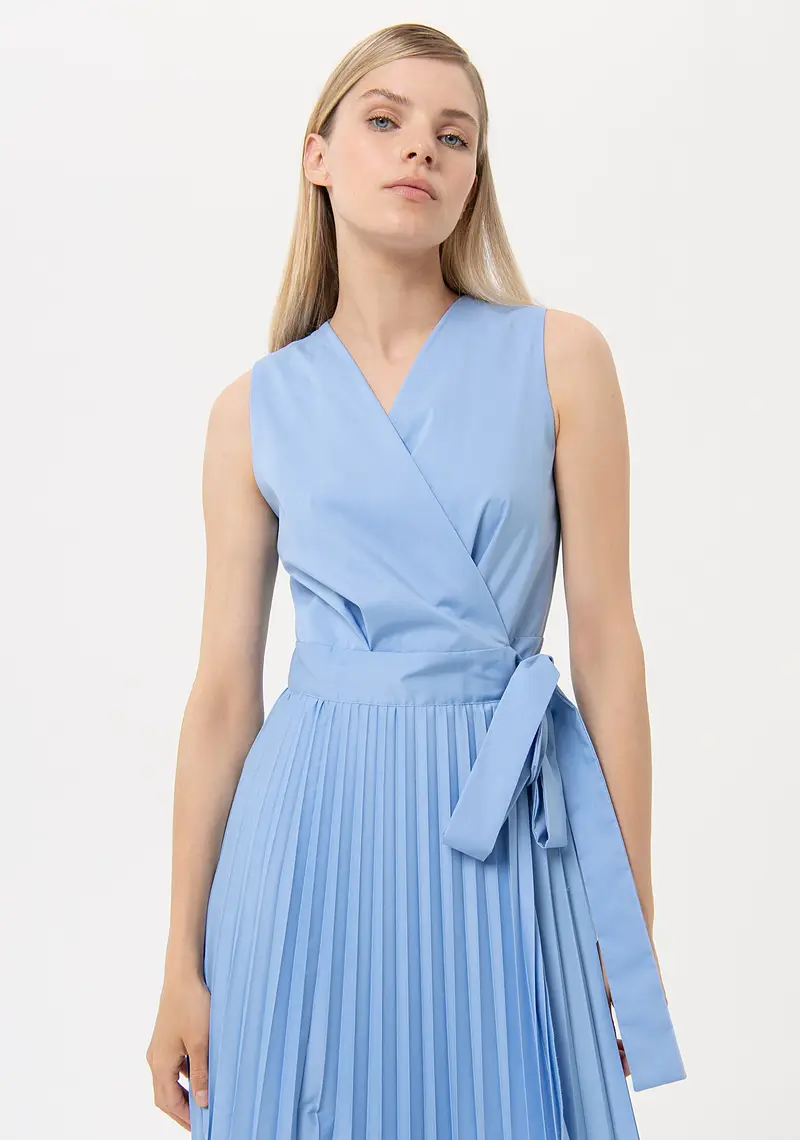 Abito senza maniche lungo a portafoglio