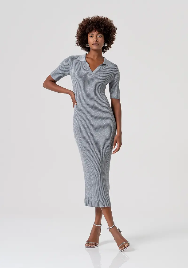 Abito slim midi a costine