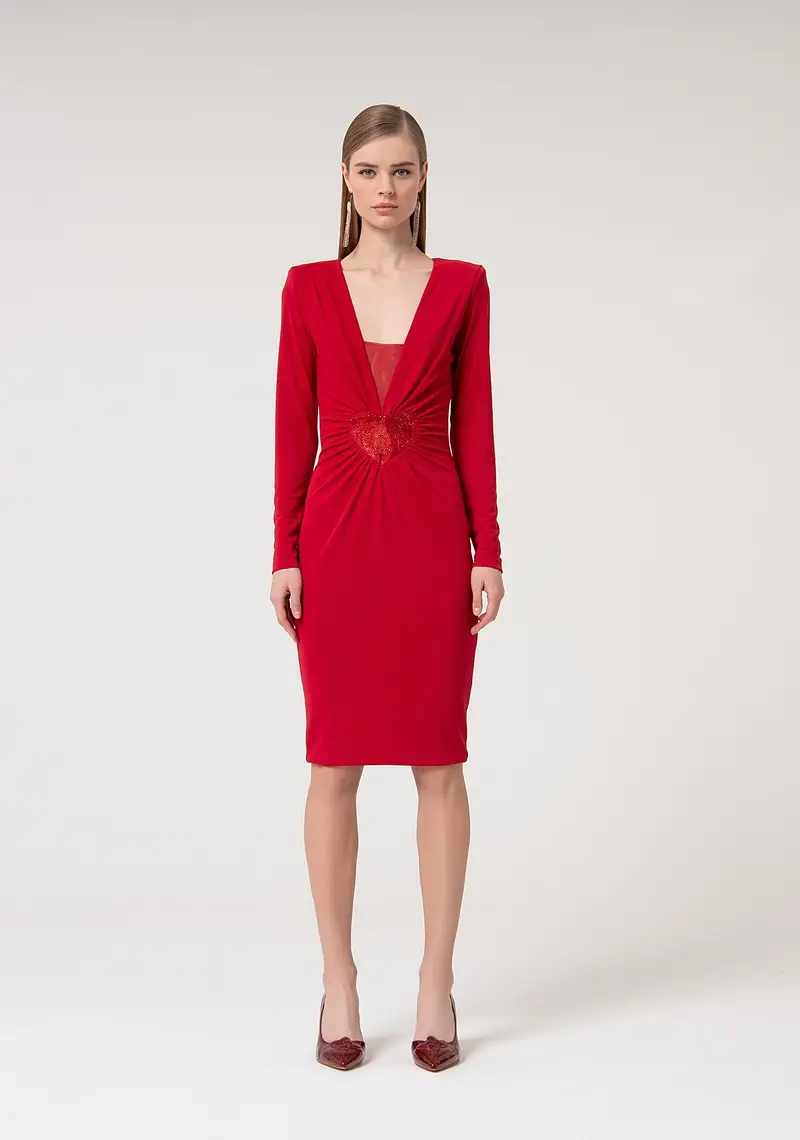 Abito slim midi con patch cuore in paillettes