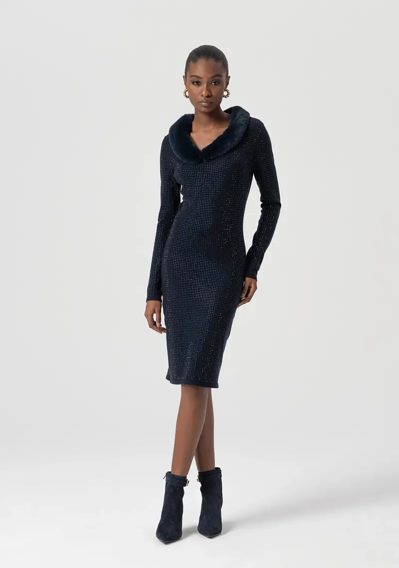 Abito slim midi con strass luminosi