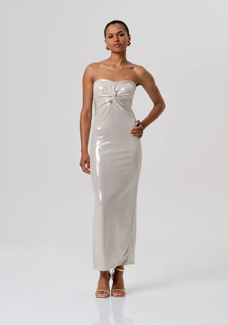 Abito slim senza maniche lungo in tessuto spalmato