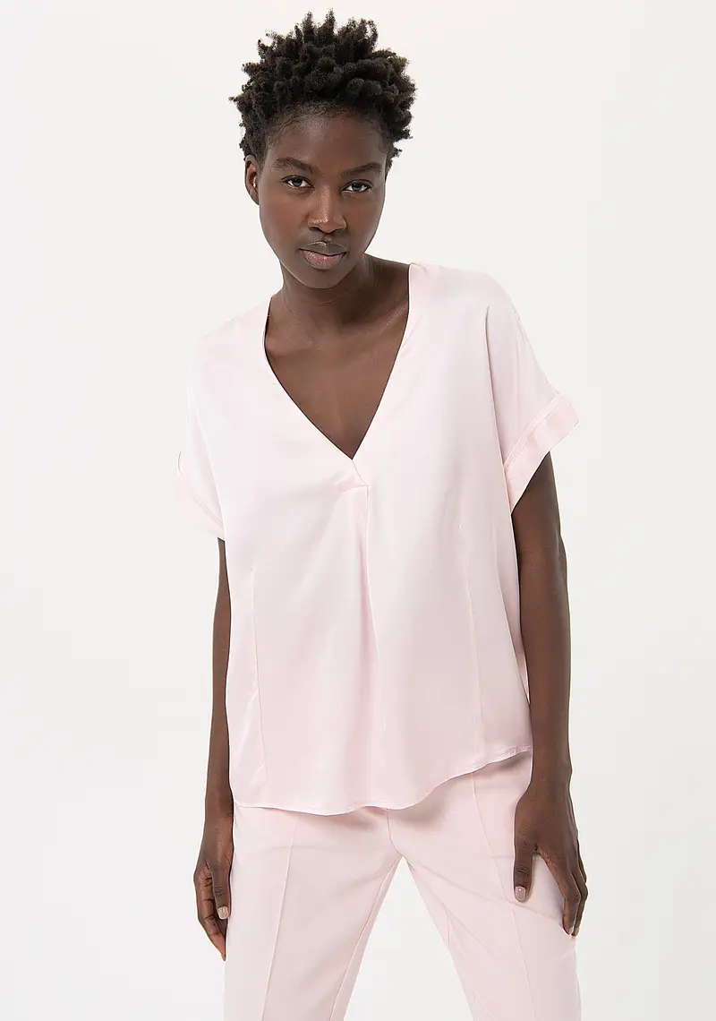 Blusa ampia in raso