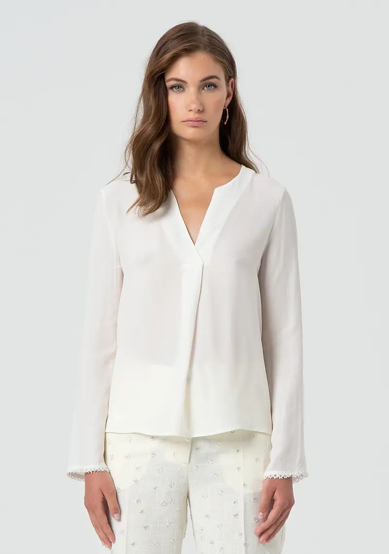 Blusa regular con seta