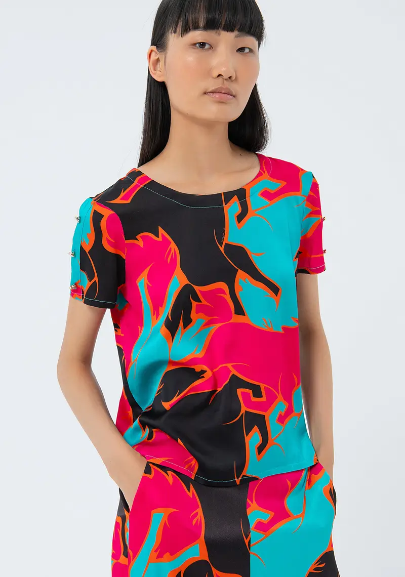 Blusa regular girocollo in fantasia multi colore