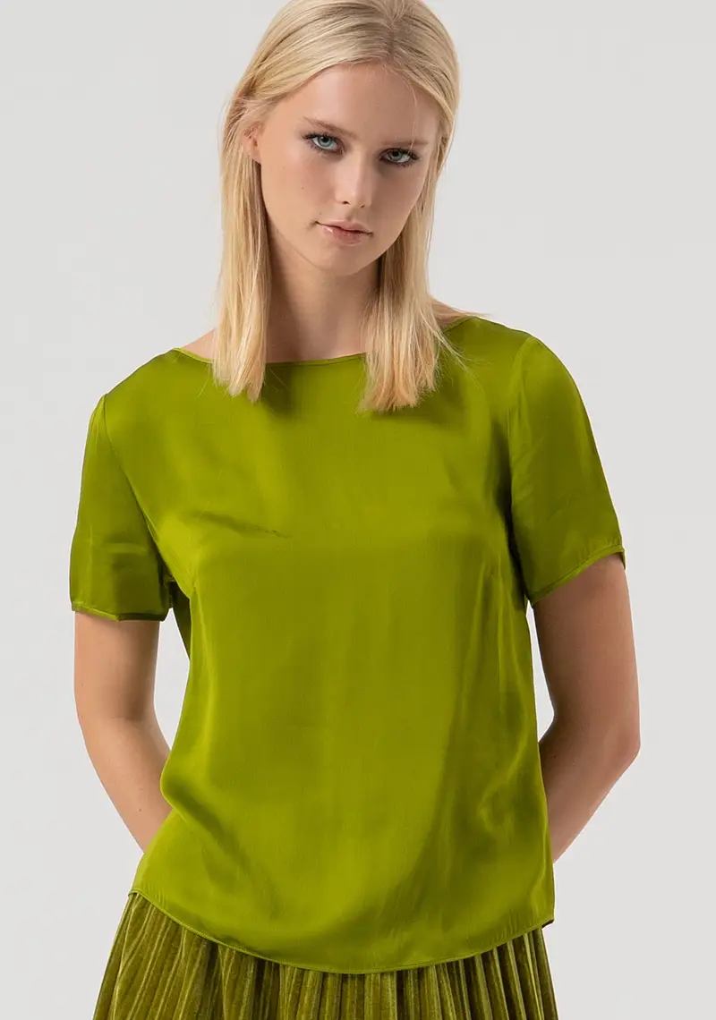 Blusa regular in raso con seta