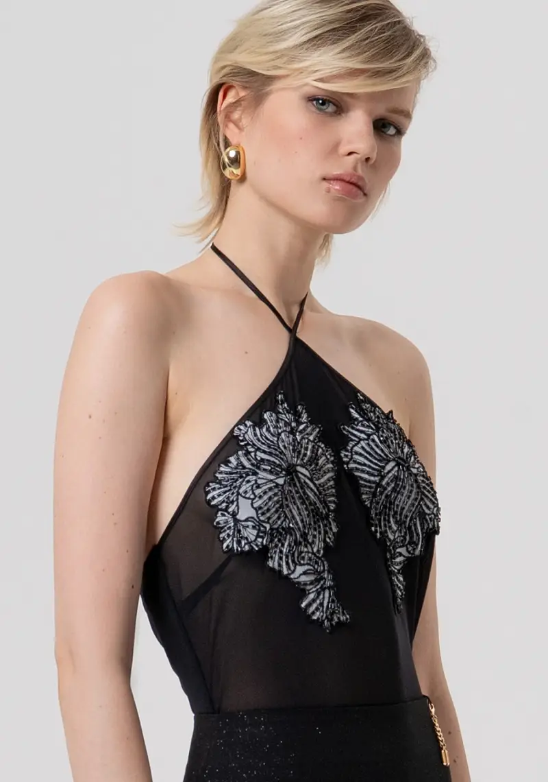 Body senza maniche in tulle con patch fiori e strass miniatura 2