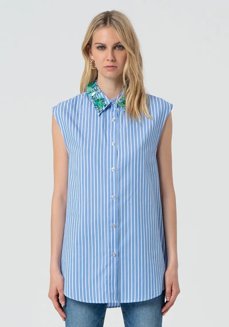 Camicia lunga senza maniche in popeline a righe