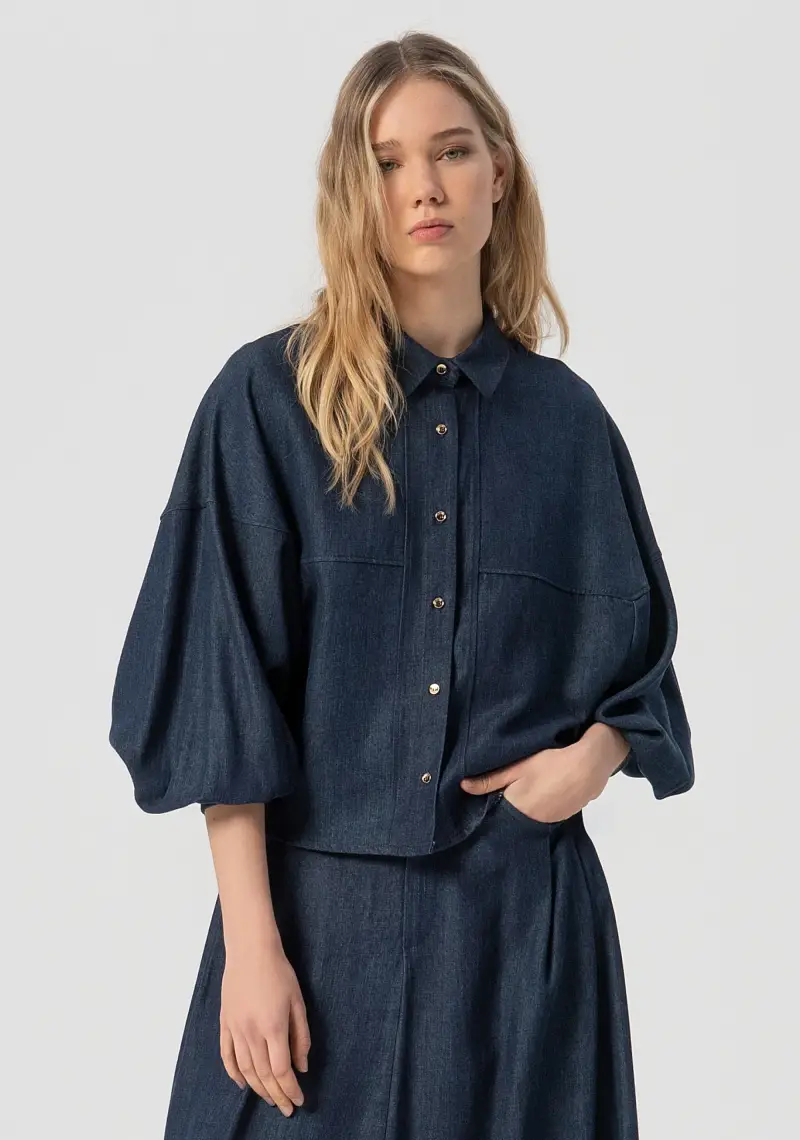 Camicia over in chambray con lavaggio raw