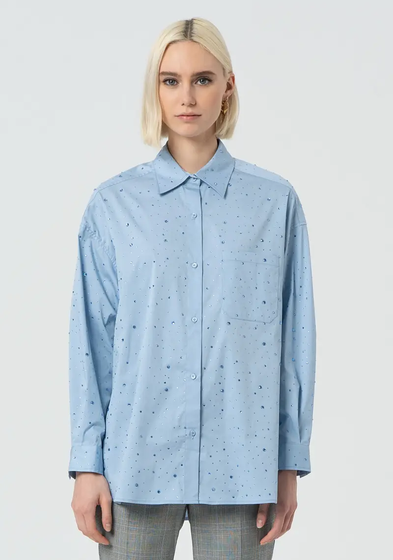 Camicia over in popeline con strass