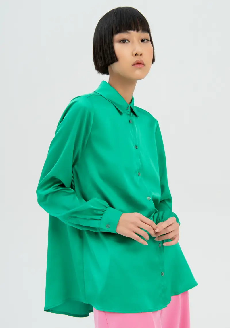 Camicia over in raso miniatura 2