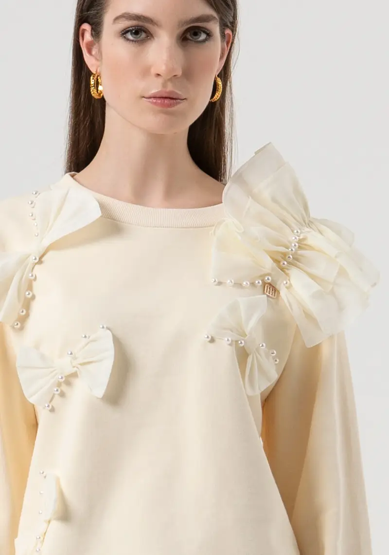 Felpa regular con fiocchi applicati miniatura 2