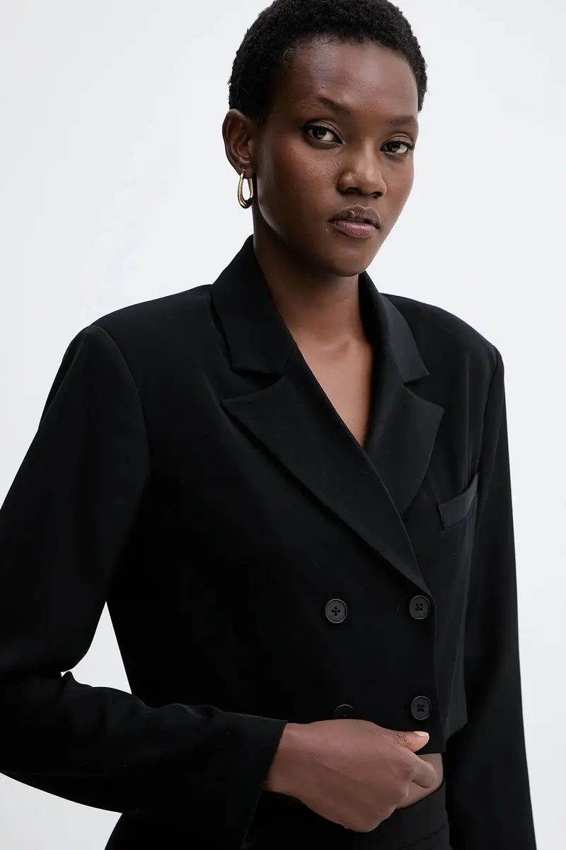 giacca colore nero FJ25WJ1001W42901 miniatura 4