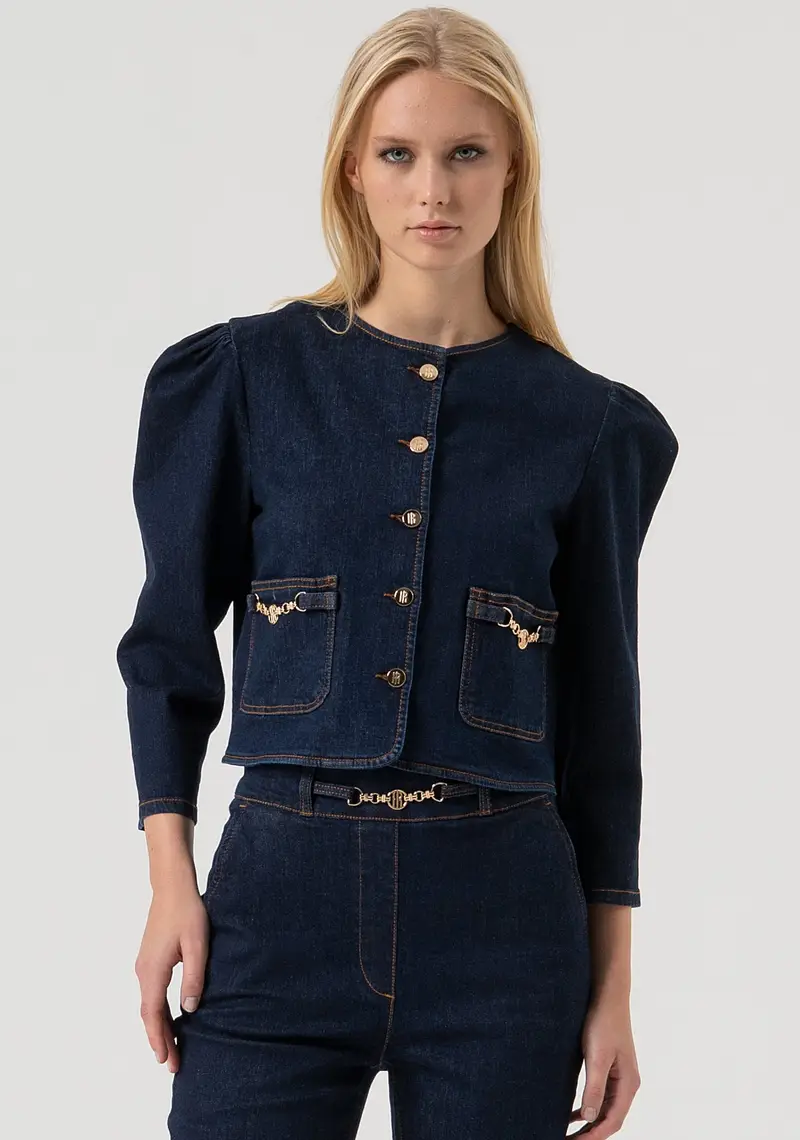 Giacca cropped in denim con lavaggio raw